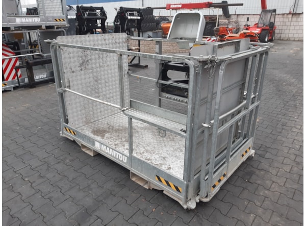 Cos Nacela UtilMAX PSE 4400/365 - extensibil mecanic de vanzare